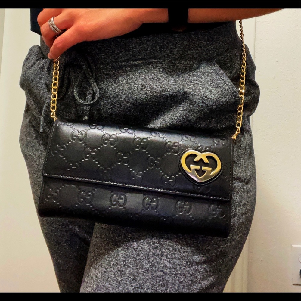 Gucci wallet with chain crossbody